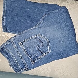 Silver jeans 25x31
